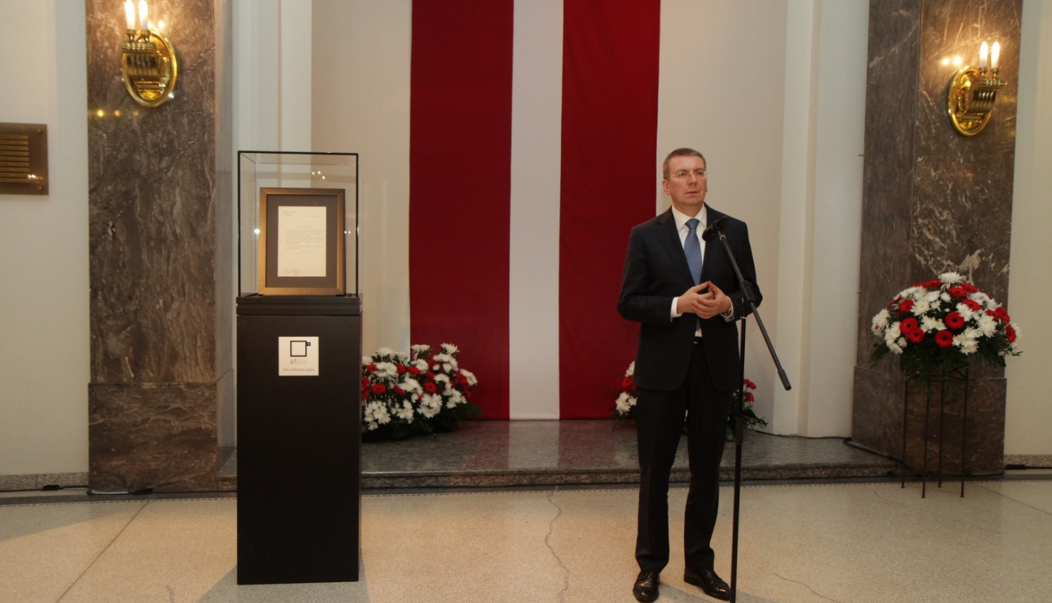Ārlietu ministrijā atzīmē Latvijas Republikas starptautiskās atzīšanas de iure 95. gadadienu